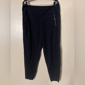 Athleta Women's Black Track Pants with zipper Pockets Size 14 EUC